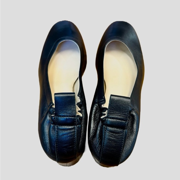 NWOB Everlane The Italian Nappa Leather Day Heel in Black, Size 7 - Picture 7 of 16